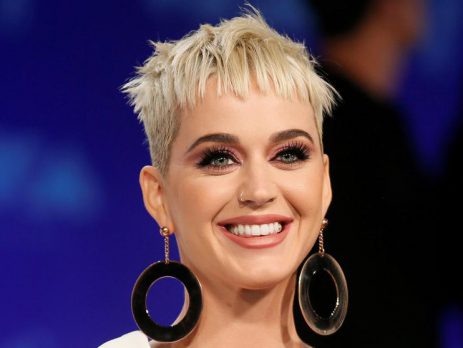 cbd oil is the secret health weapon of these celebs